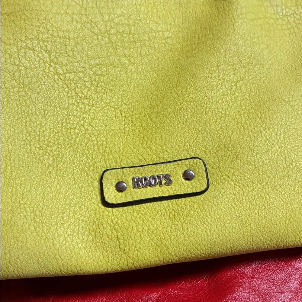 Bags - Picture 3 of 7